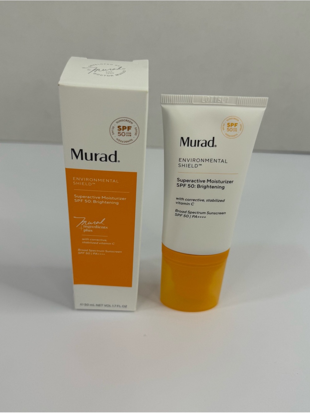 NIB Murad SPF 50 Brightening Moisturizer Vitamin C Sunscreen 1.7oz